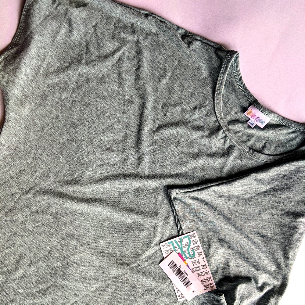 BRAND NEW Lularoe Maria